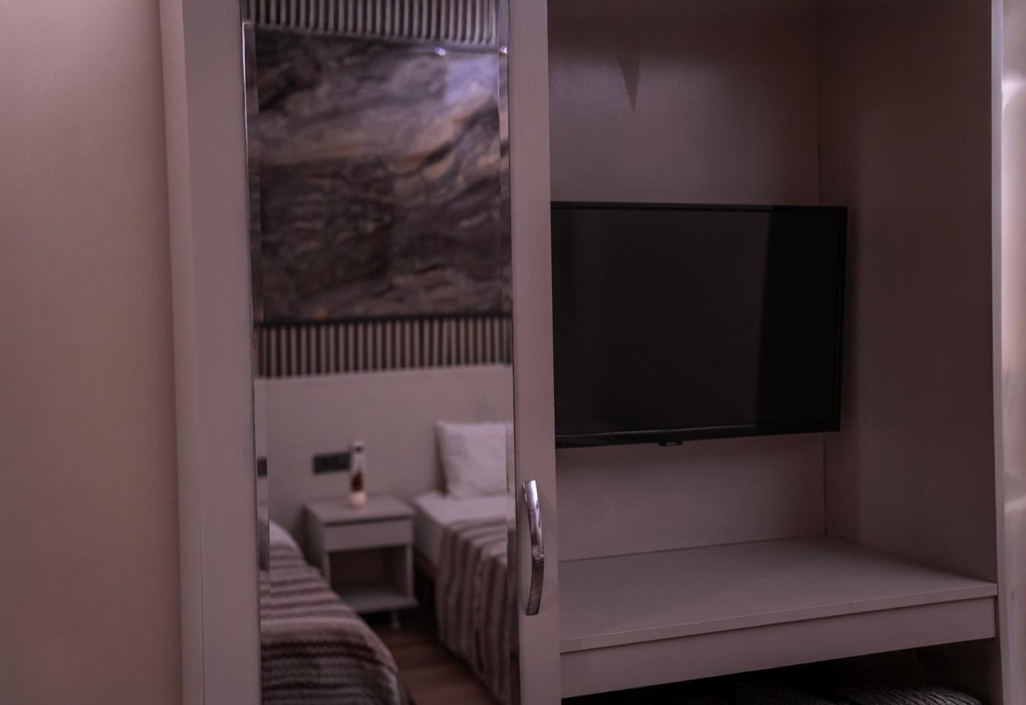 Pera Imperium Taksim Hotel Istanbul Exterior photo