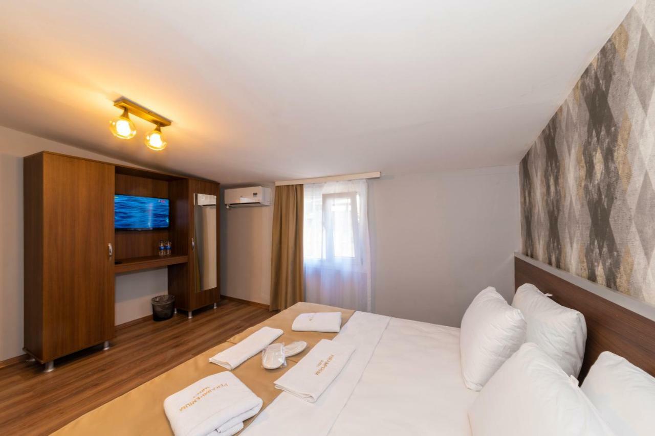 Pera Imperium Taksim Hotel Istanbul Exterior photo