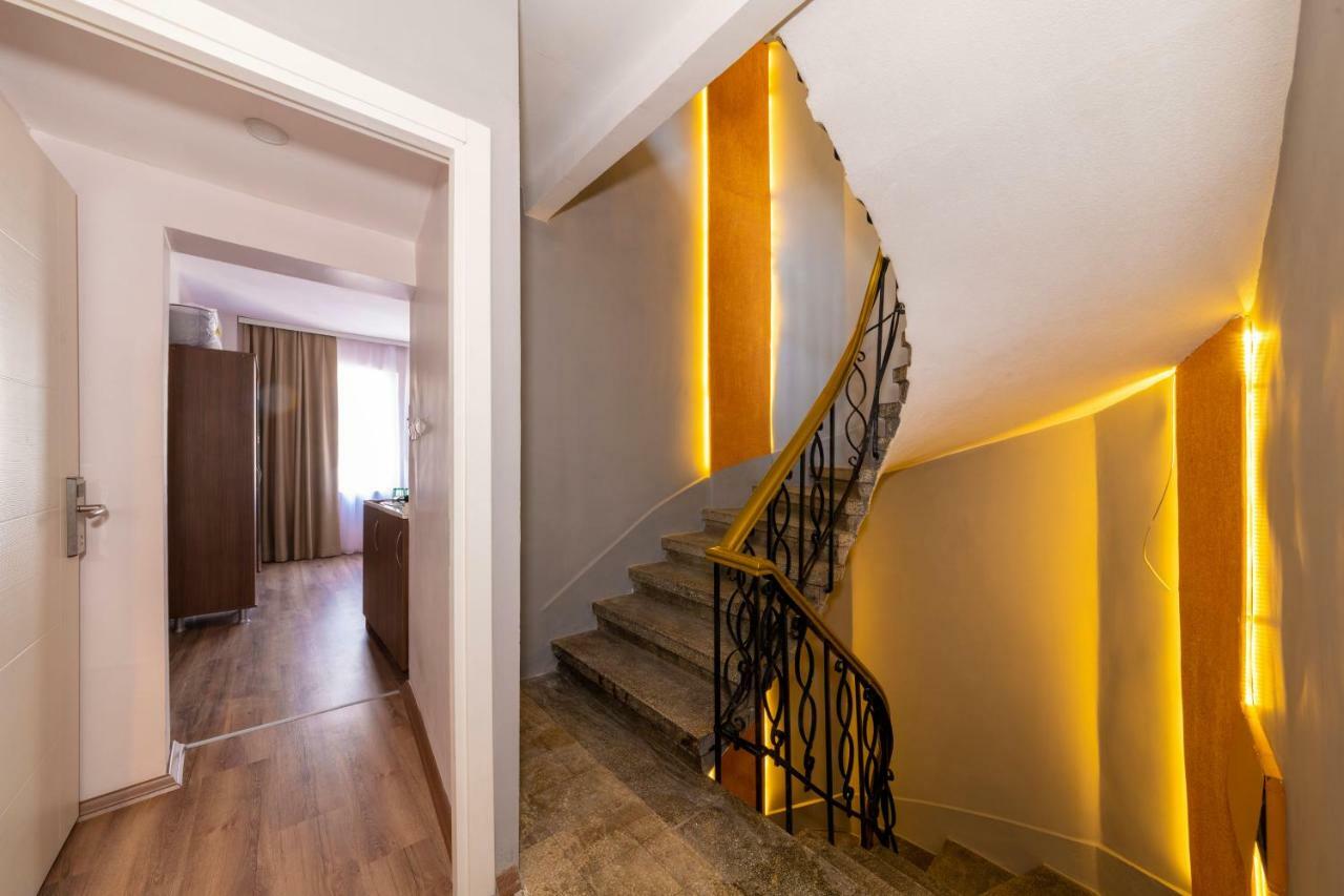 Pera Imperium Taksim Hotel Istanbul Exterior photo